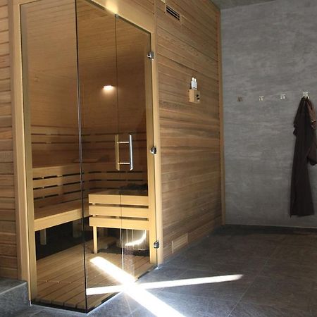 Blue House Relax Apartment Velke Popovice Ngoại thất bức ảnh